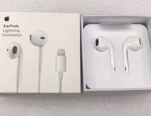 EarPods with Lightning Connector